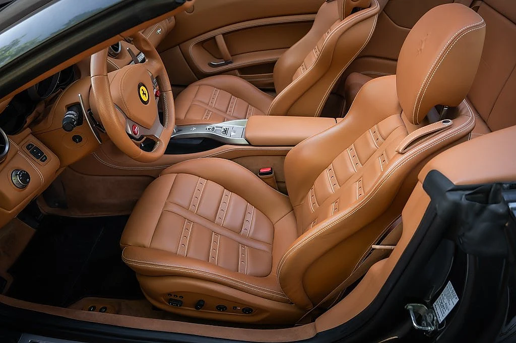 Bild von 2010 Ferrari California (29)