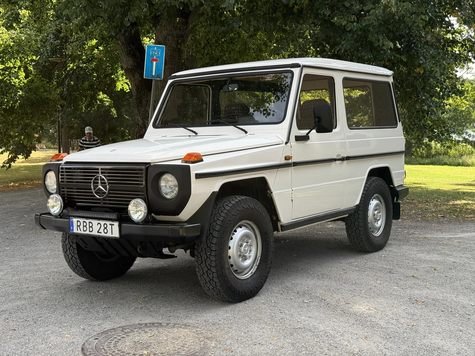 Aussenfoto 1981 Mercedes-Benz 240 GD (4)