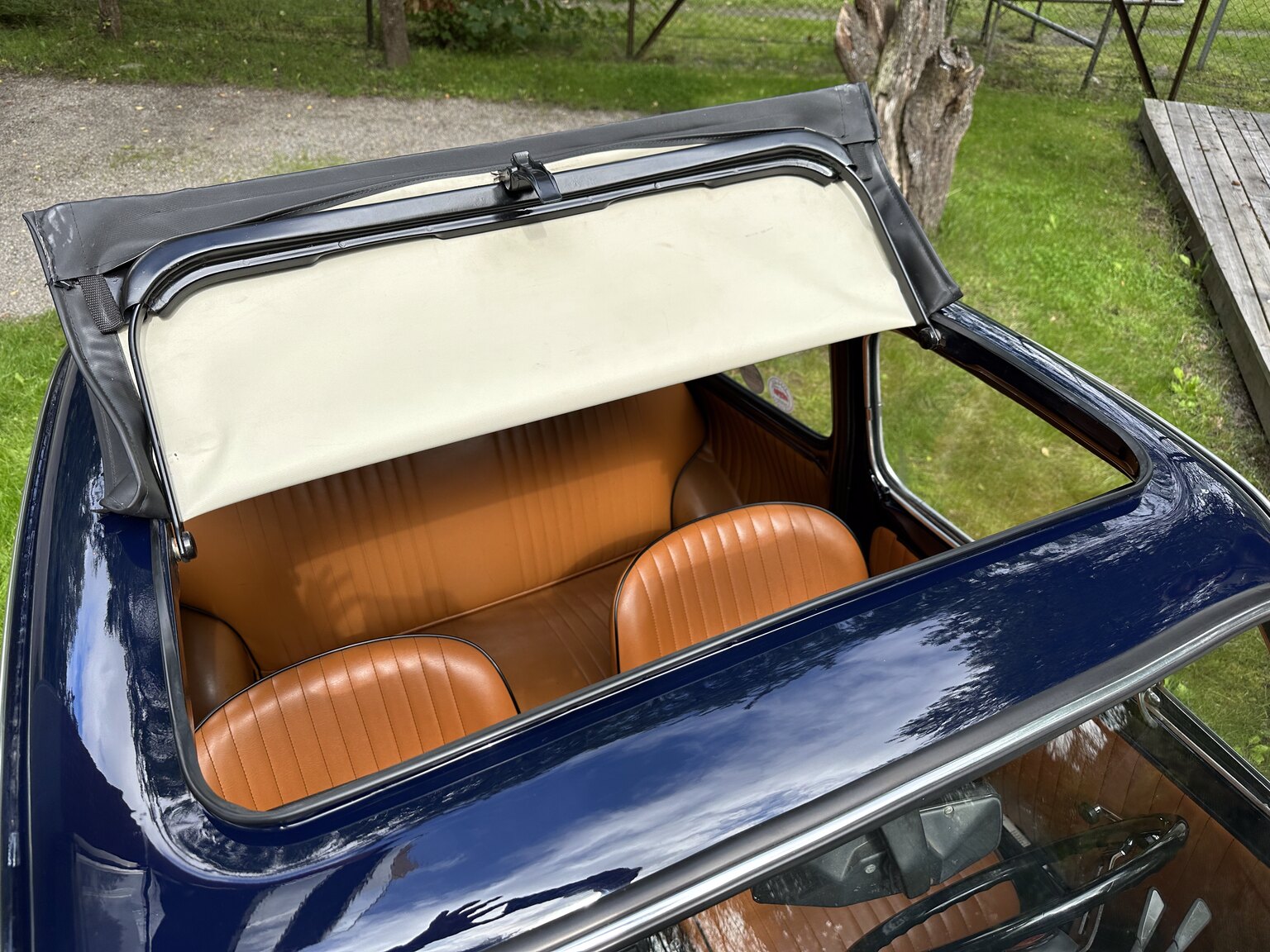 Exterior image of 1971 Fiat 500 L (62)