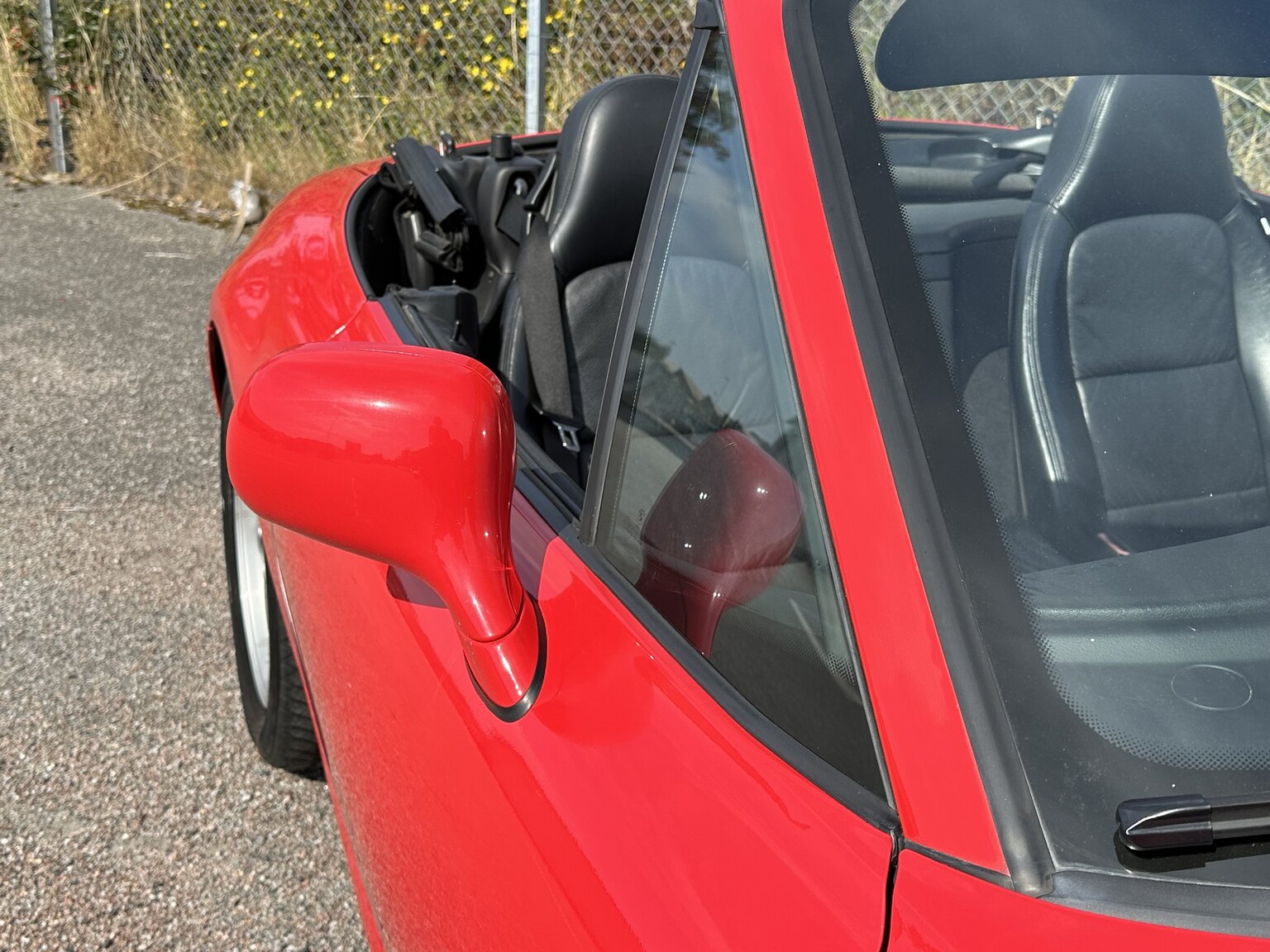 Exterior image of 1997 BMW Z3 Roadster