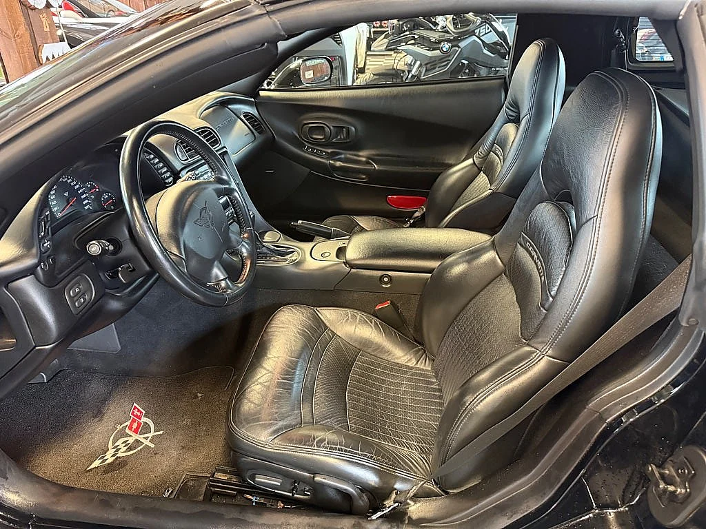 Bild von 2001 Chevrolet Corvette (14)