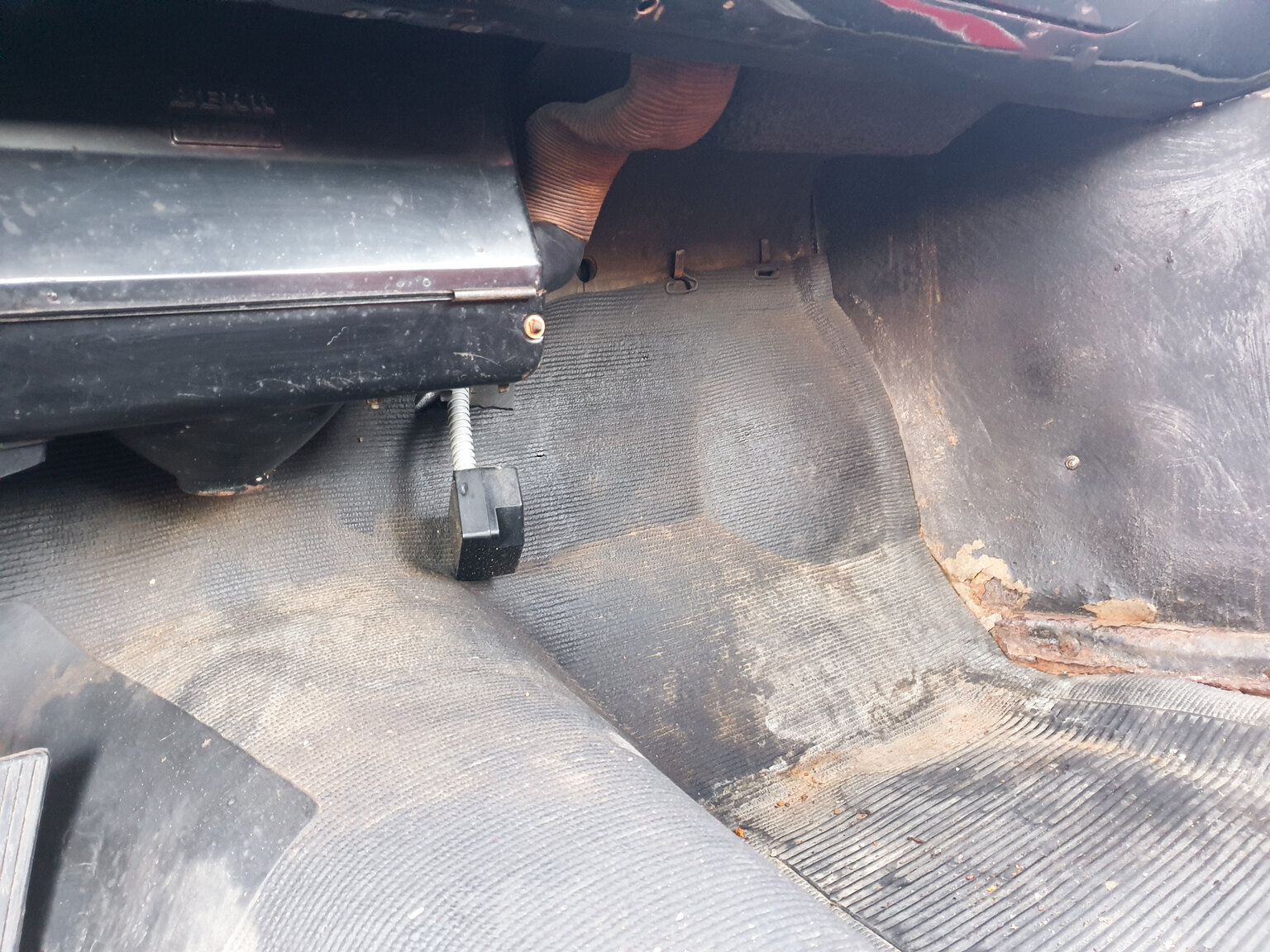 Interior image of 1964 Ford Taunus 17 M Super