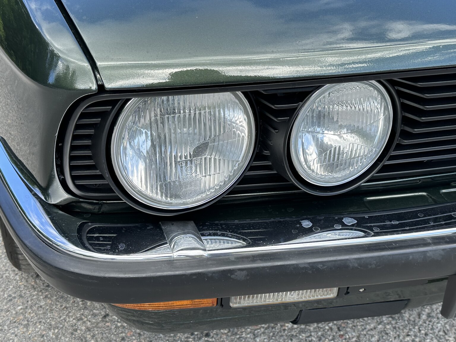 Aussenfoto 1985 BMW 525E