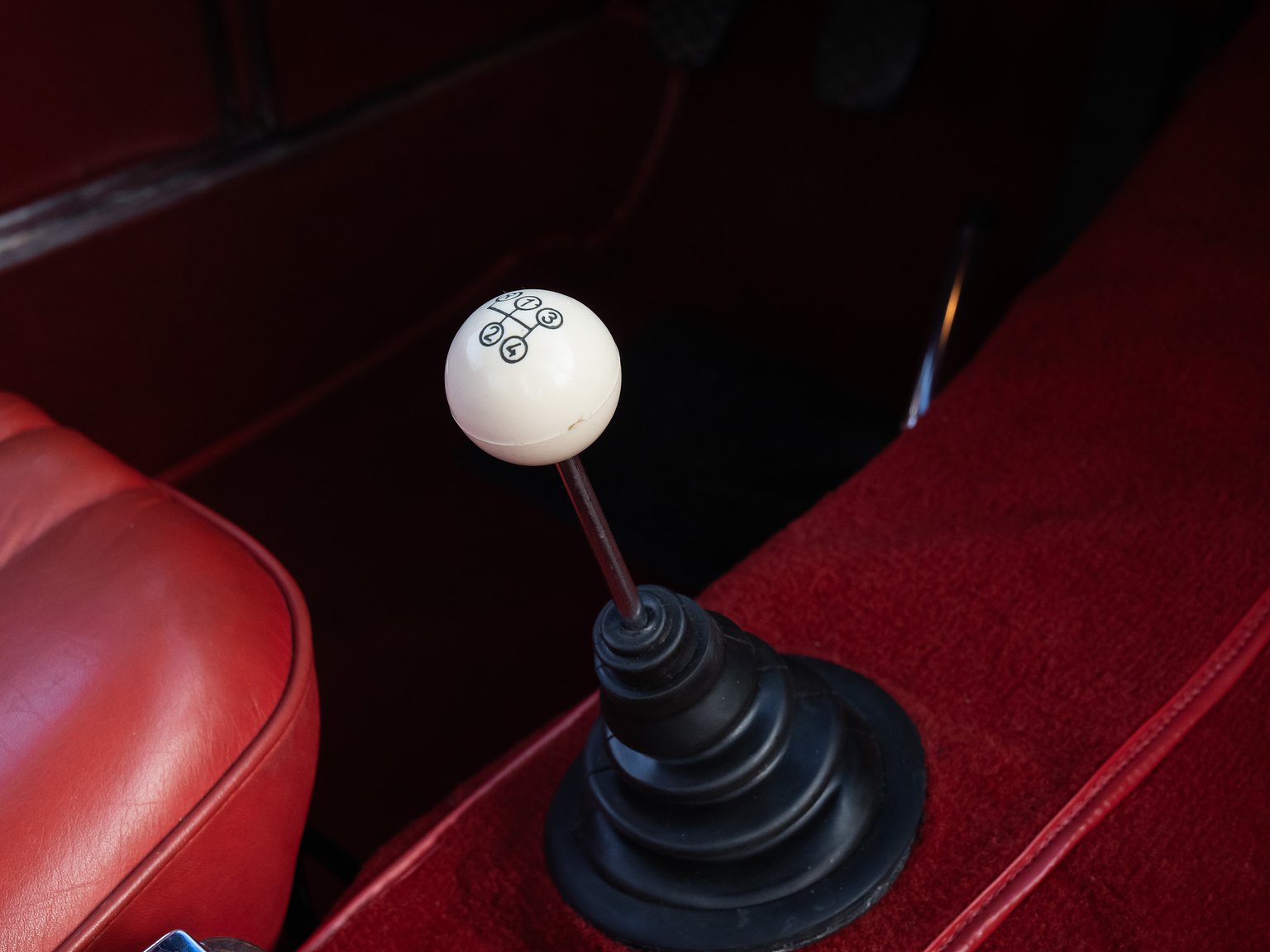 Innenraumfoto von 1966 Mercedes-Benz 230 SL "Pagoda"