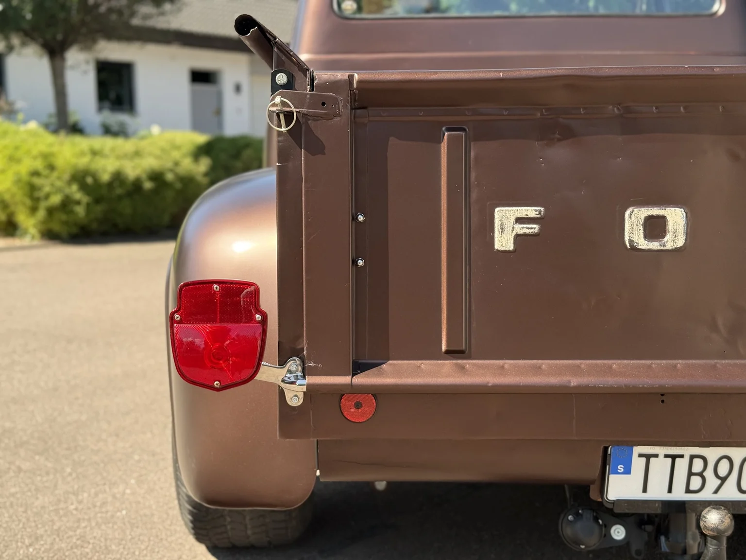 Aussenfoto 1956 Ford F-100 Restomod (24)