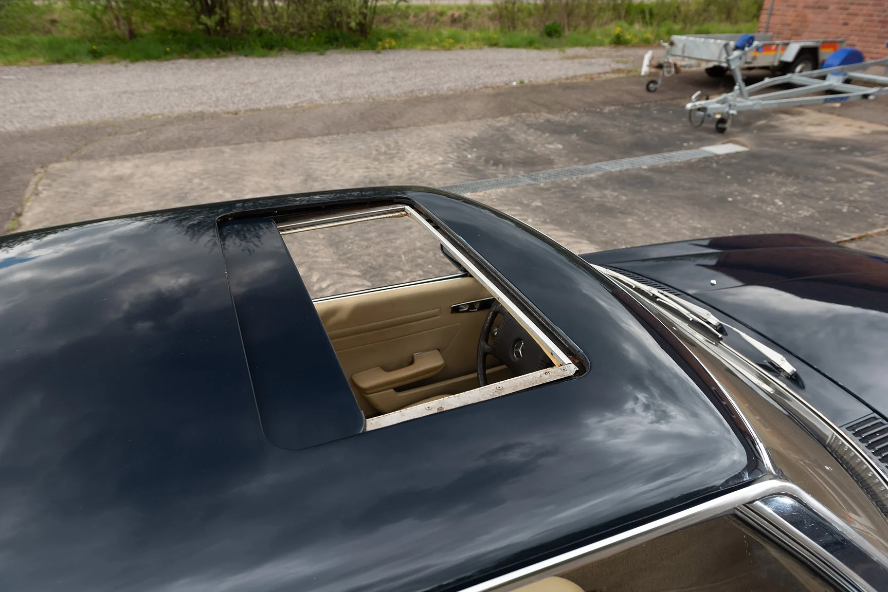 Aussenfoto 1975 Mercedes Benz 450 SLC (26)
