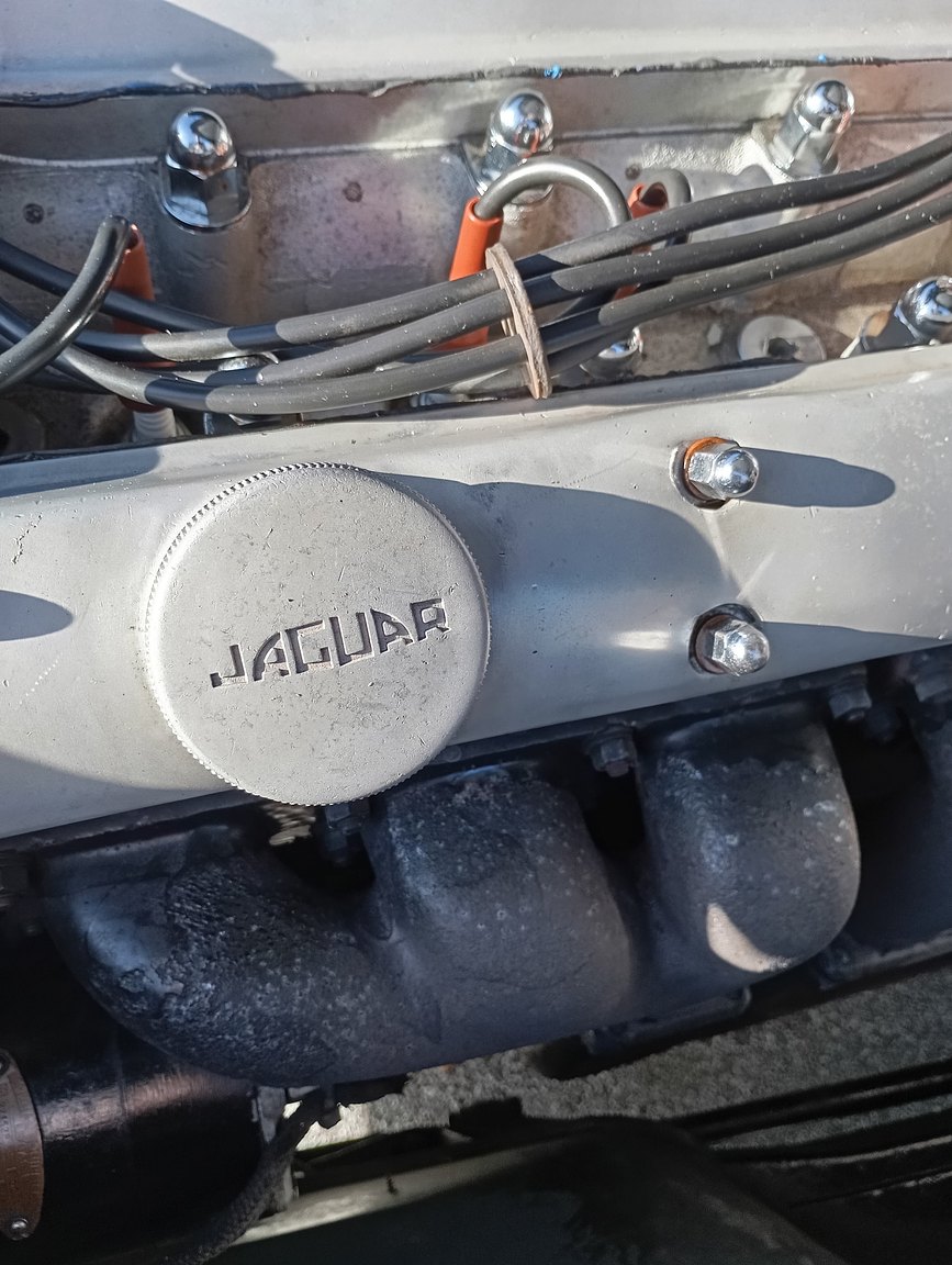 Image of 1954 Jaguar Mark VII mechanics