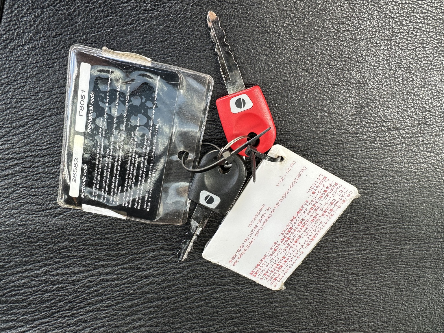 Documentation for 2006 Ducati 1000 GT (4)