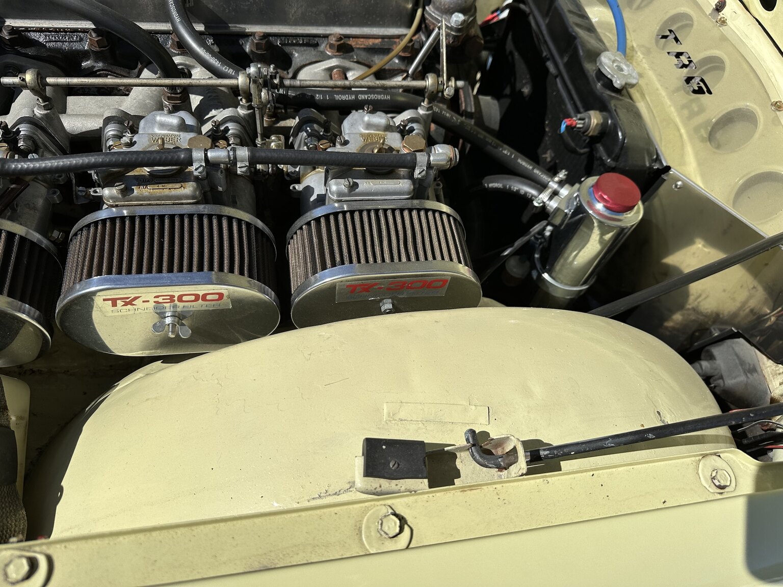 Image of 1971 Triumph TR6 mechanics