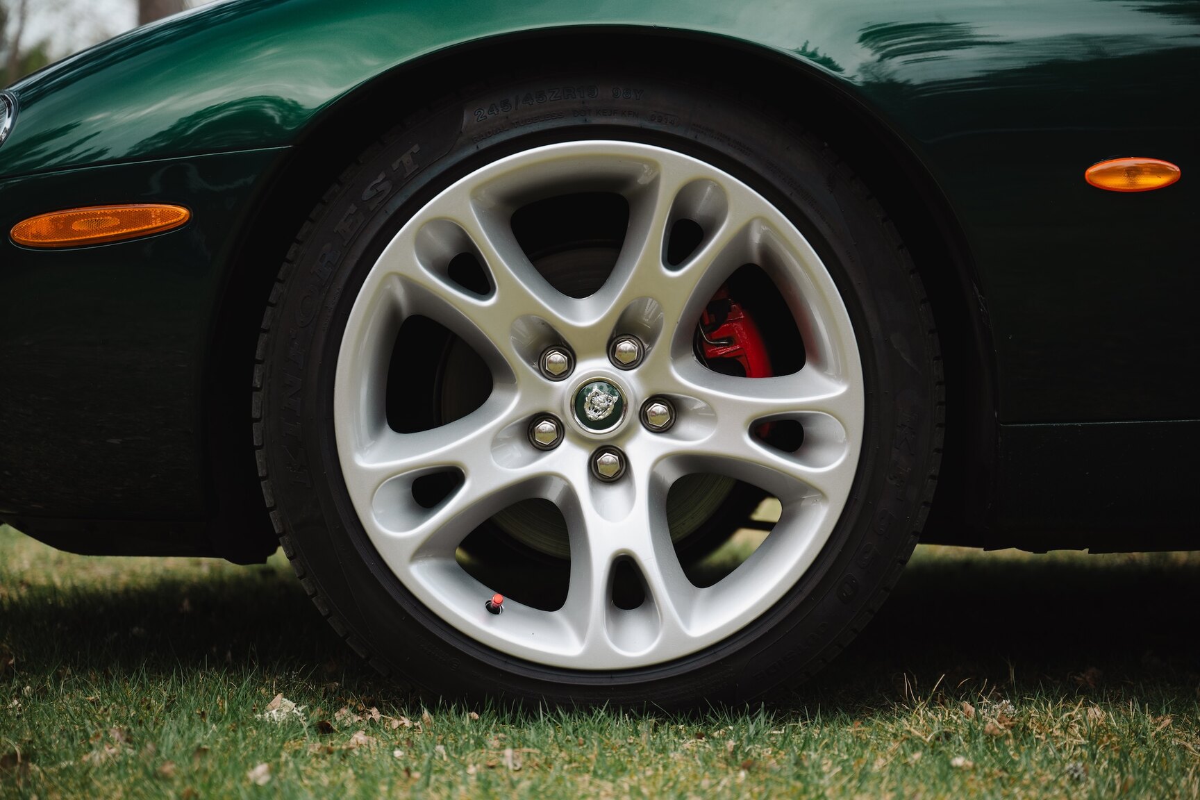 Exterior image of 2003 Jaguar XK8 Cabriolet