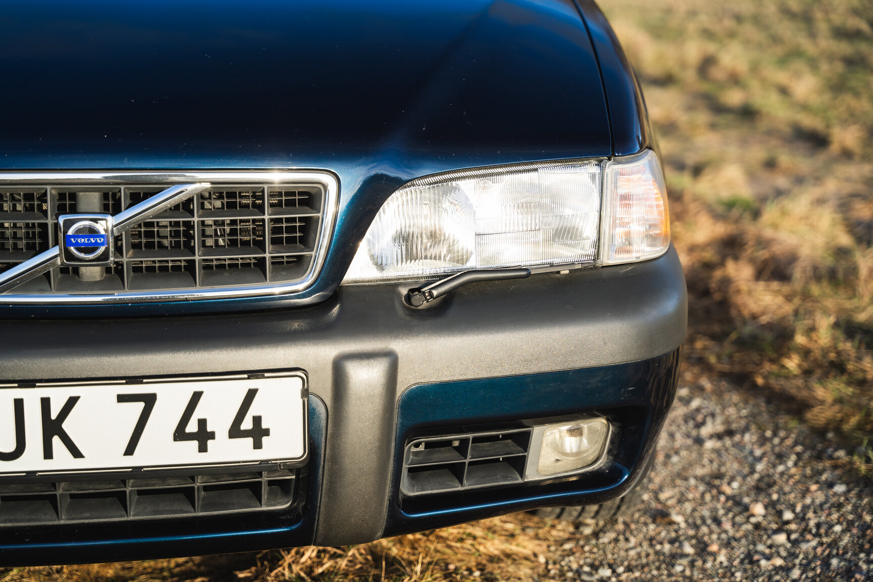 Exteriörbild på 2000 Volvo V70 XC