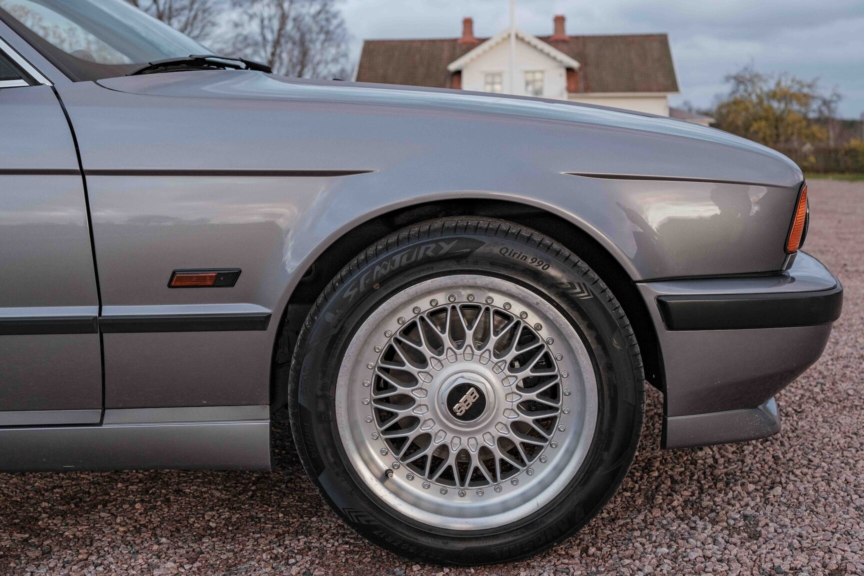 Exteriörbild på 1993 Bmw 525i M-Technic