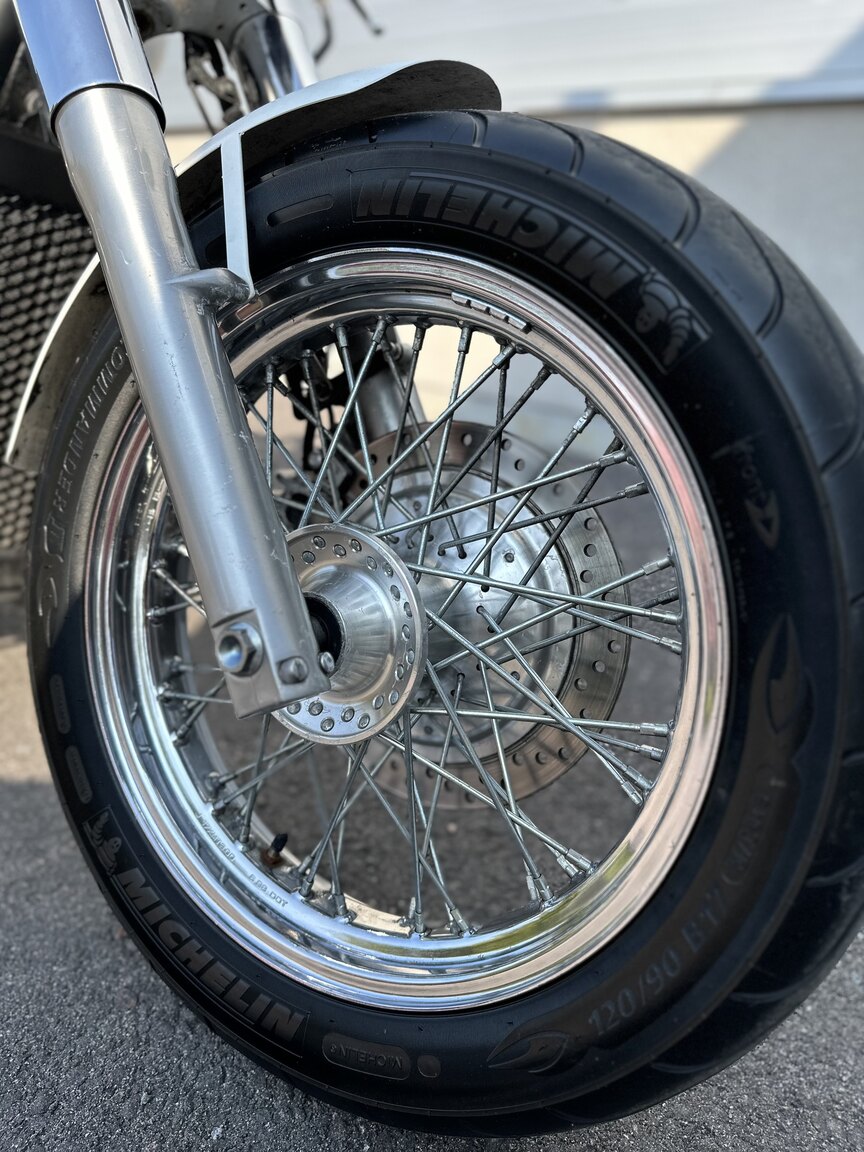 Exteriörbild på 2002 Honda Powersports VT750C Shadow