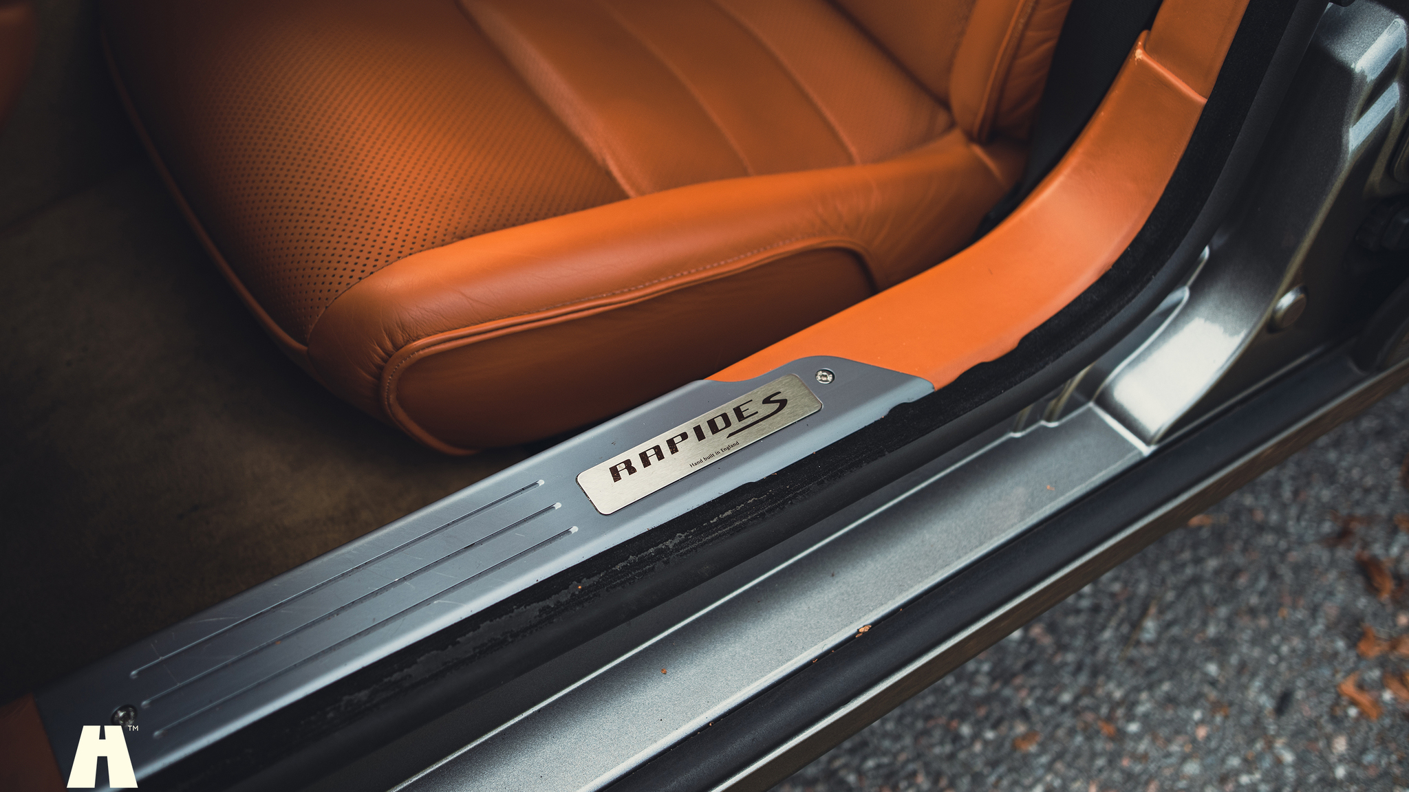 Innenraumfoto von 2014 Aston Martin Rapide S