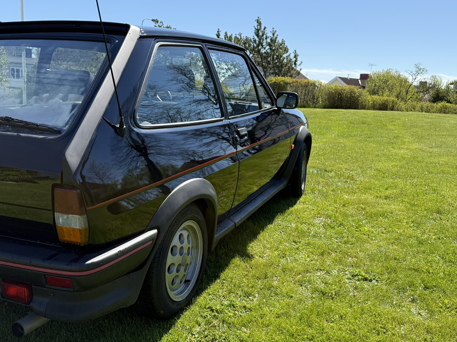 Exteriörbild på 1988 Ford Fiesta XR2