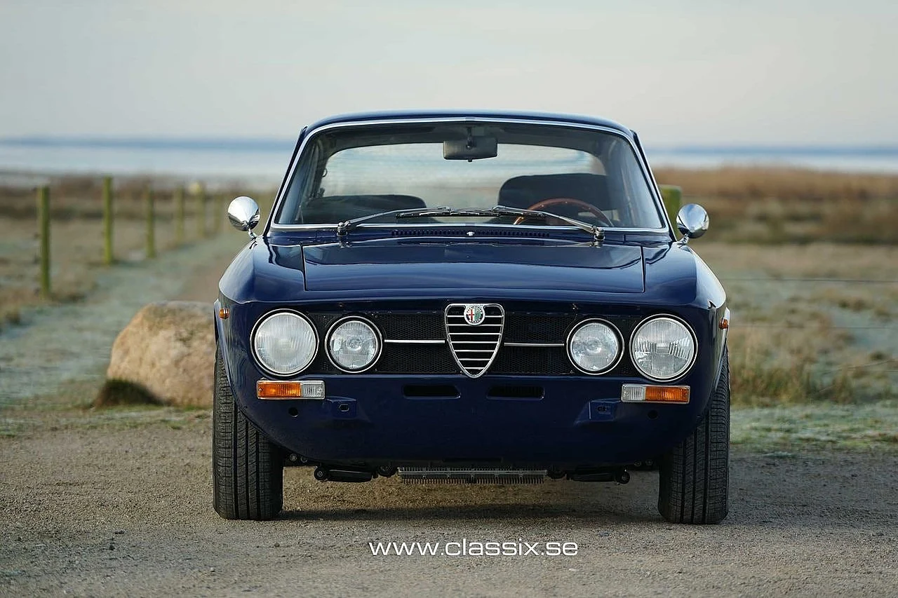 Bild von 1972 Alfa Romeo 1750 GT (1)