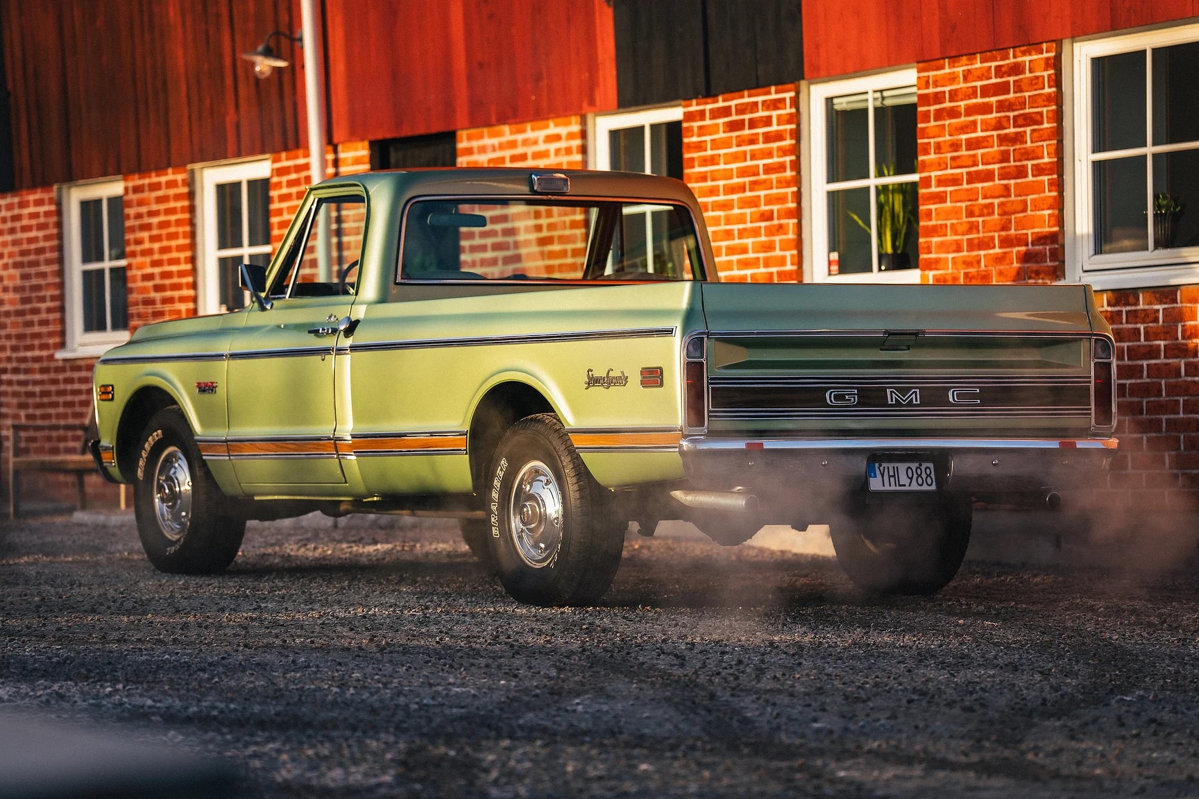 Exterior image of 1970 GMC 1500 Custom Sierra Grande – NO RESERVE (82)