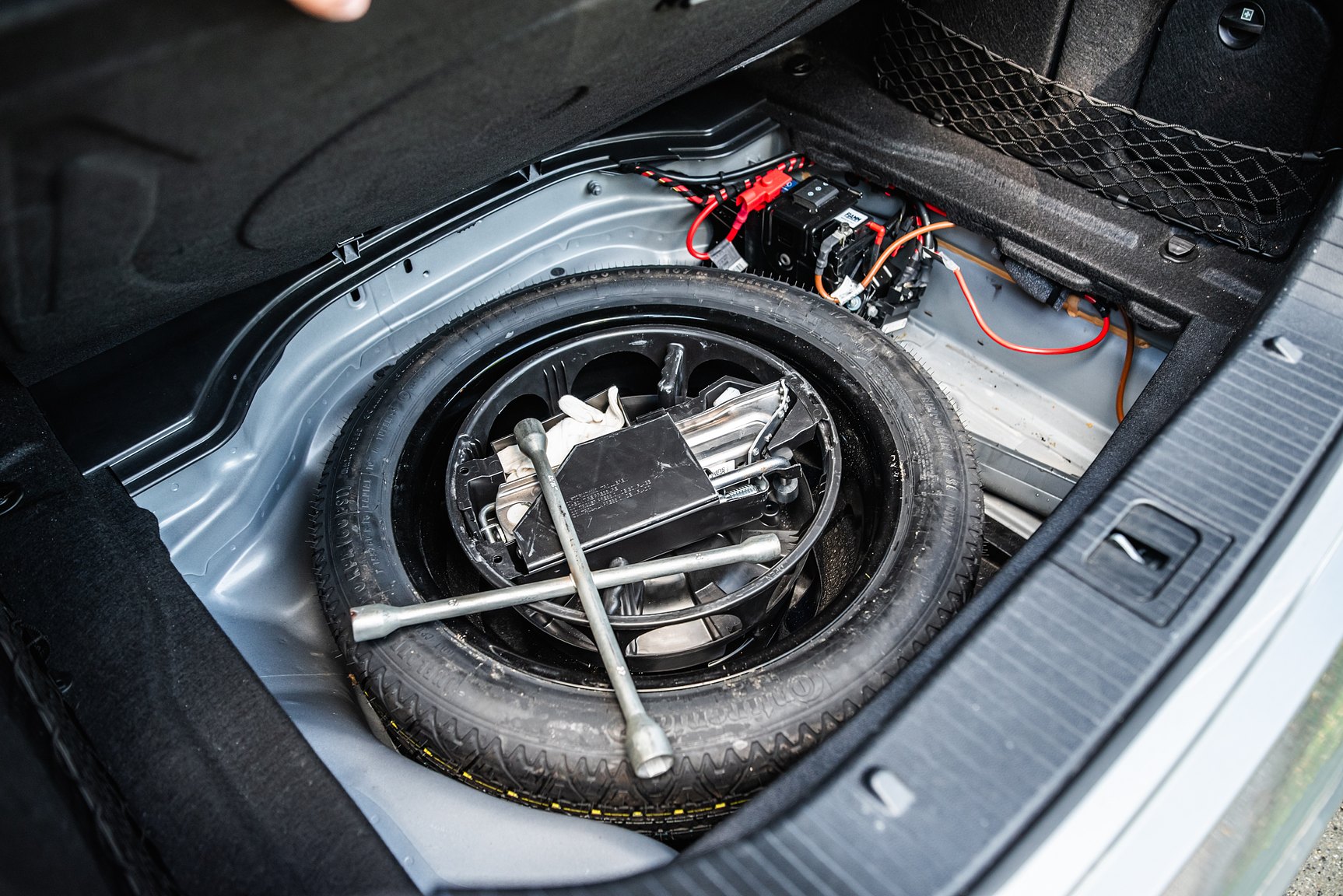 Interior image of 2011 Mercedes-Benz CLS 500