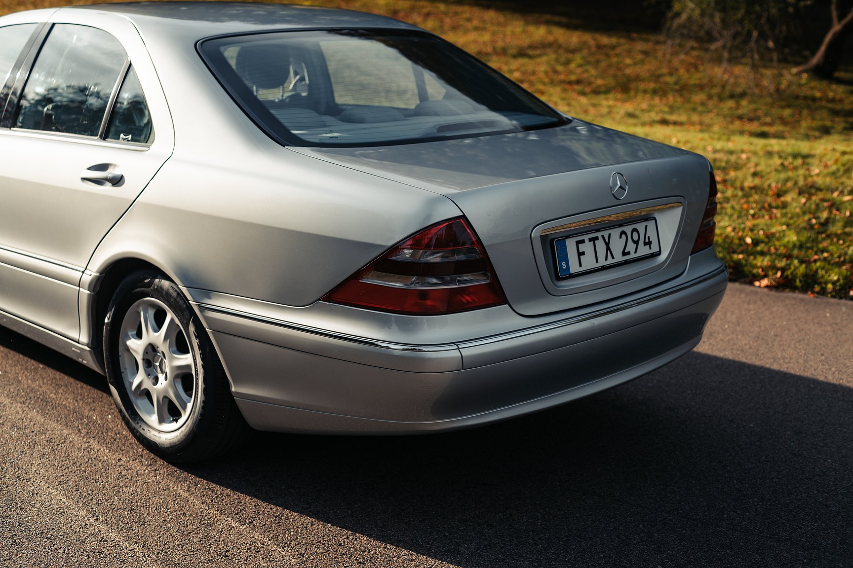 Exteriörbild på 1999 Mercedes-Benz S 320