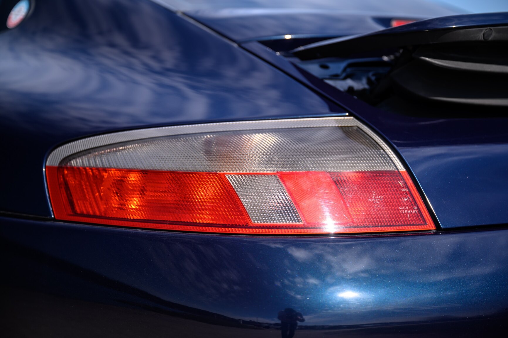 Exteriörbild på 1999 Porsche 911 Carrera
