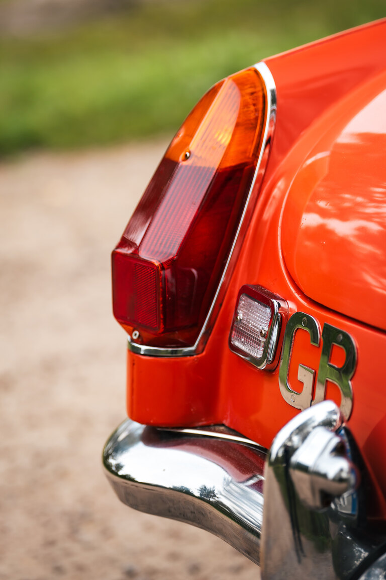 Exteriörbild på 1973 MG MGB Roadster (28)