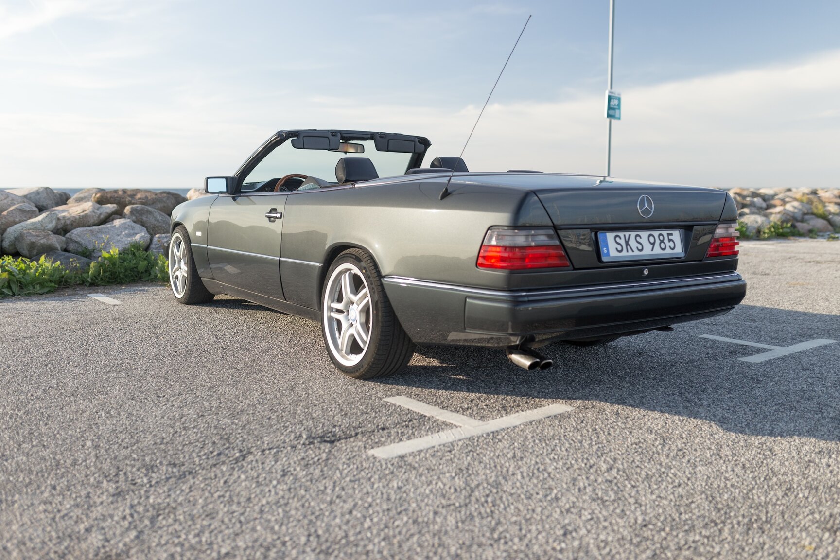 Exterior image of 1993 Mercedes-Benz 300 CE-24 Cabriolet