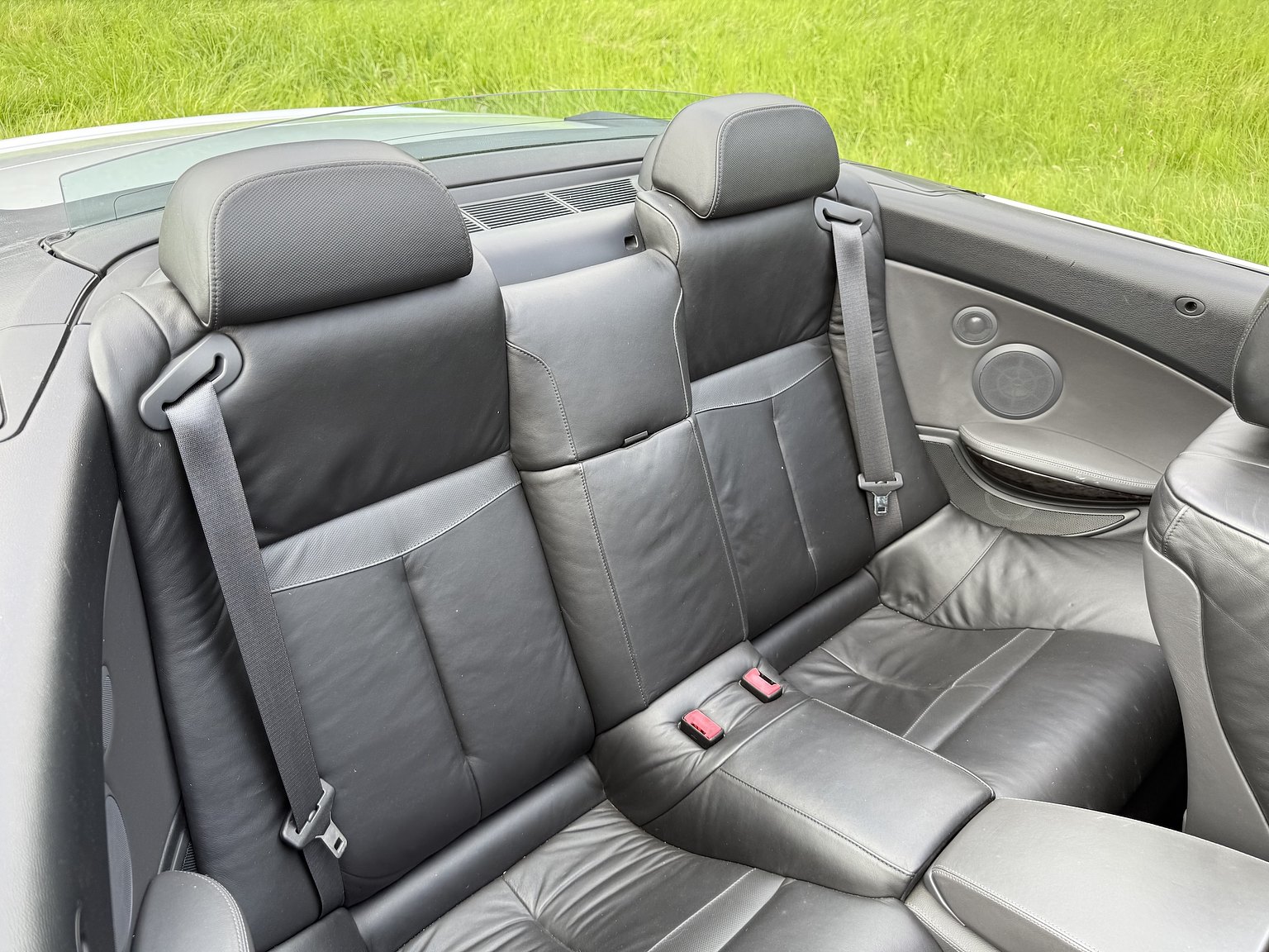 Interior image of 2004 BMW 645Ci Convertible