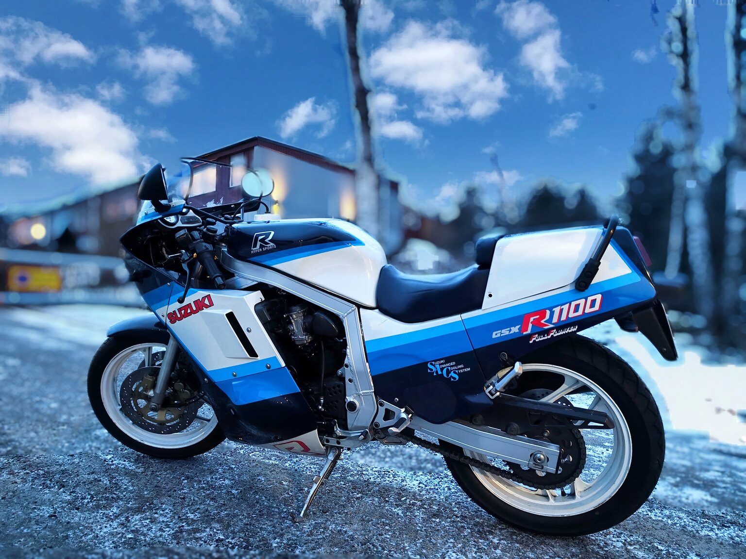 Exteriörbild på 1986 Suzuki GSX-R1100