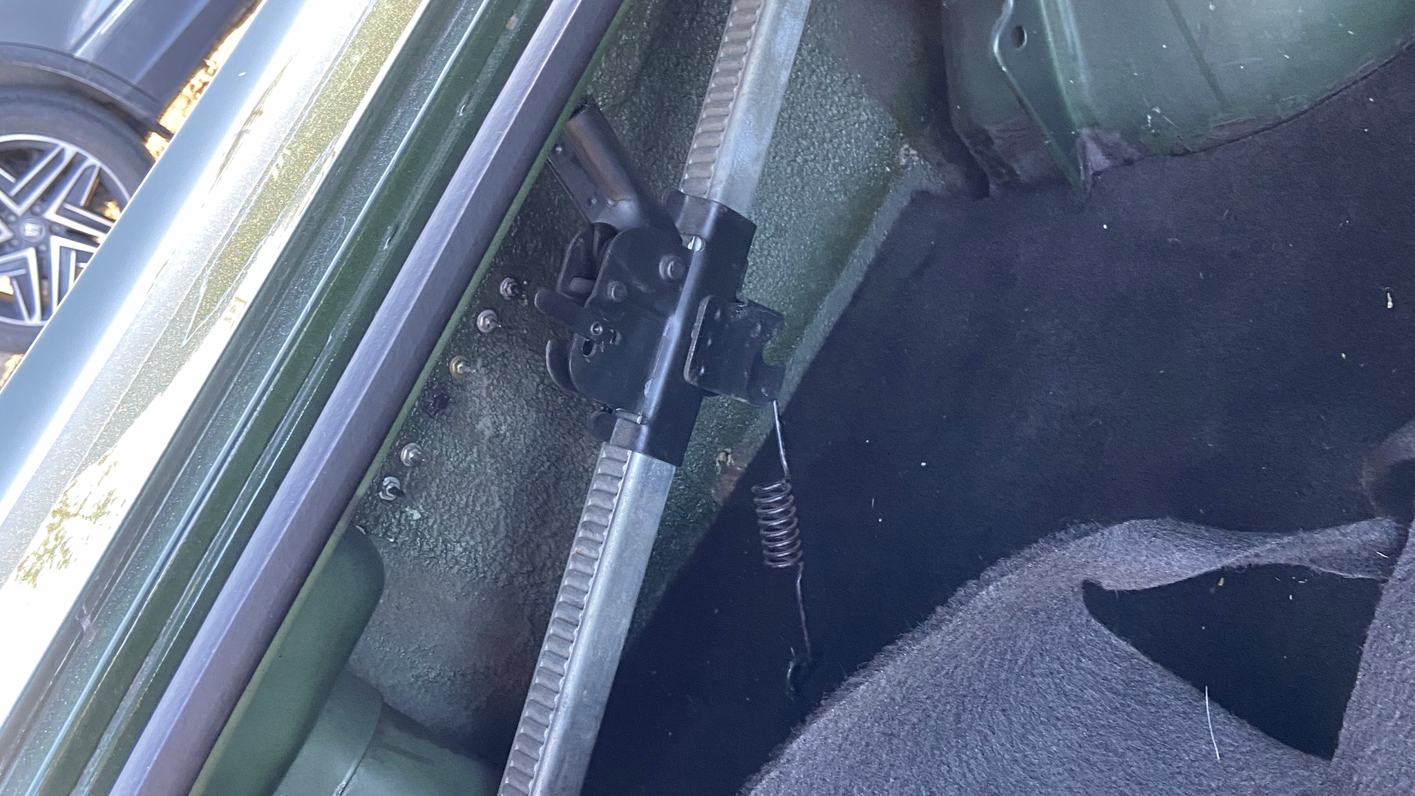 Image of 1967 Dodge Coronet 440 (32) mechanics