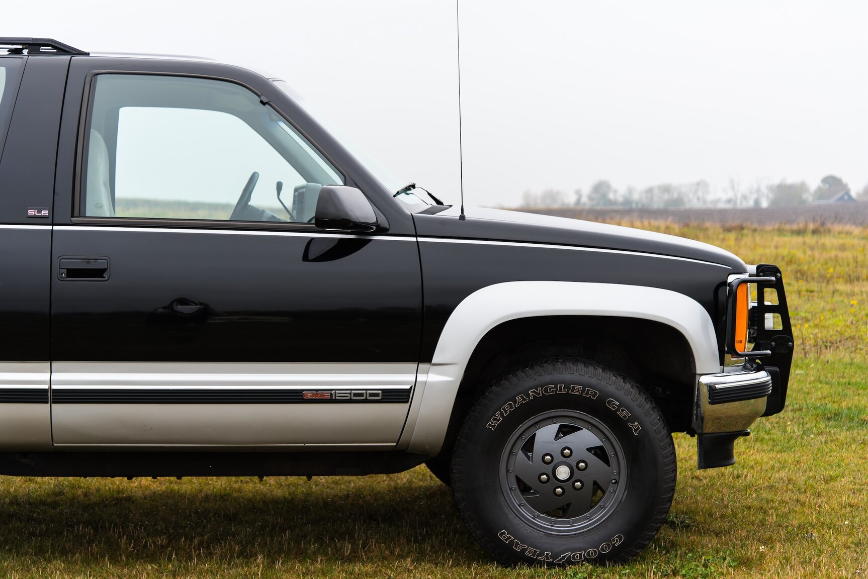 Exteriörbild på 1992 GMC Yukon SLE Z 71