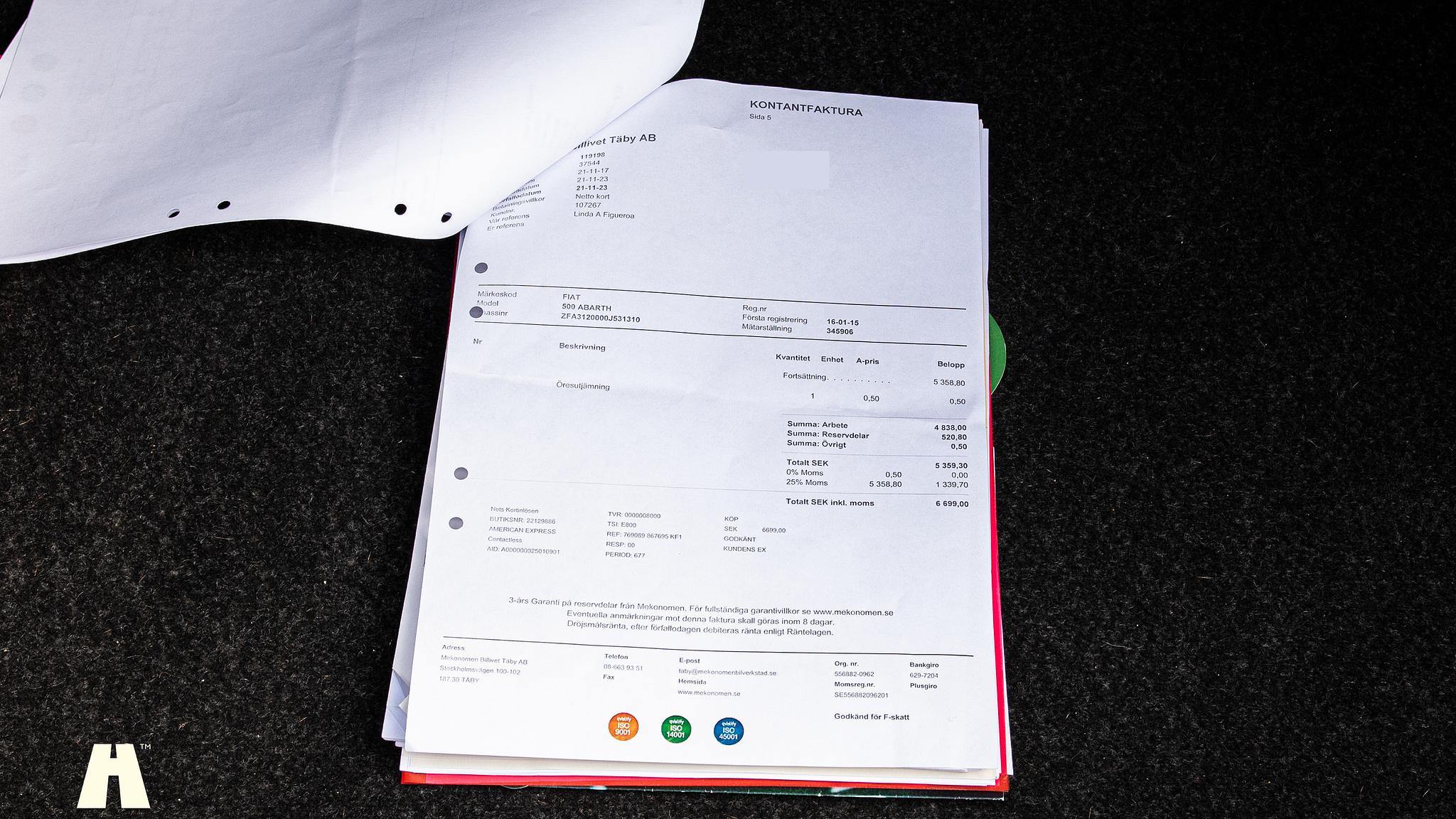 Dokumentation för 2016 Abarth 595 Competizione (9)