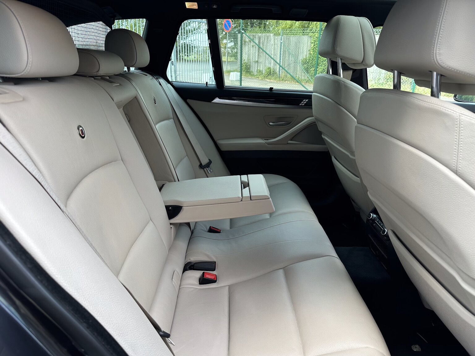 Interiörbild 2011 ALPINA B5 Bi-Turbo Touring Switch-Tronic