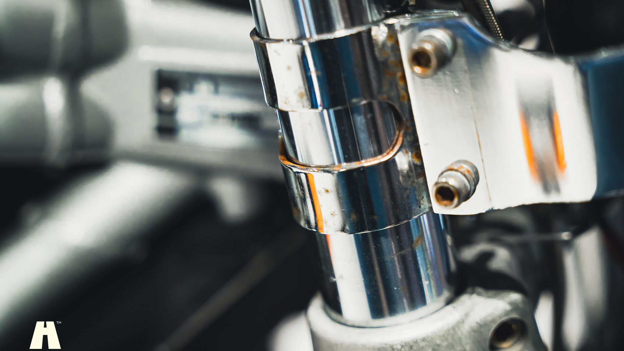 Image of 2001 Triumph Speed Triple (42) mechanics