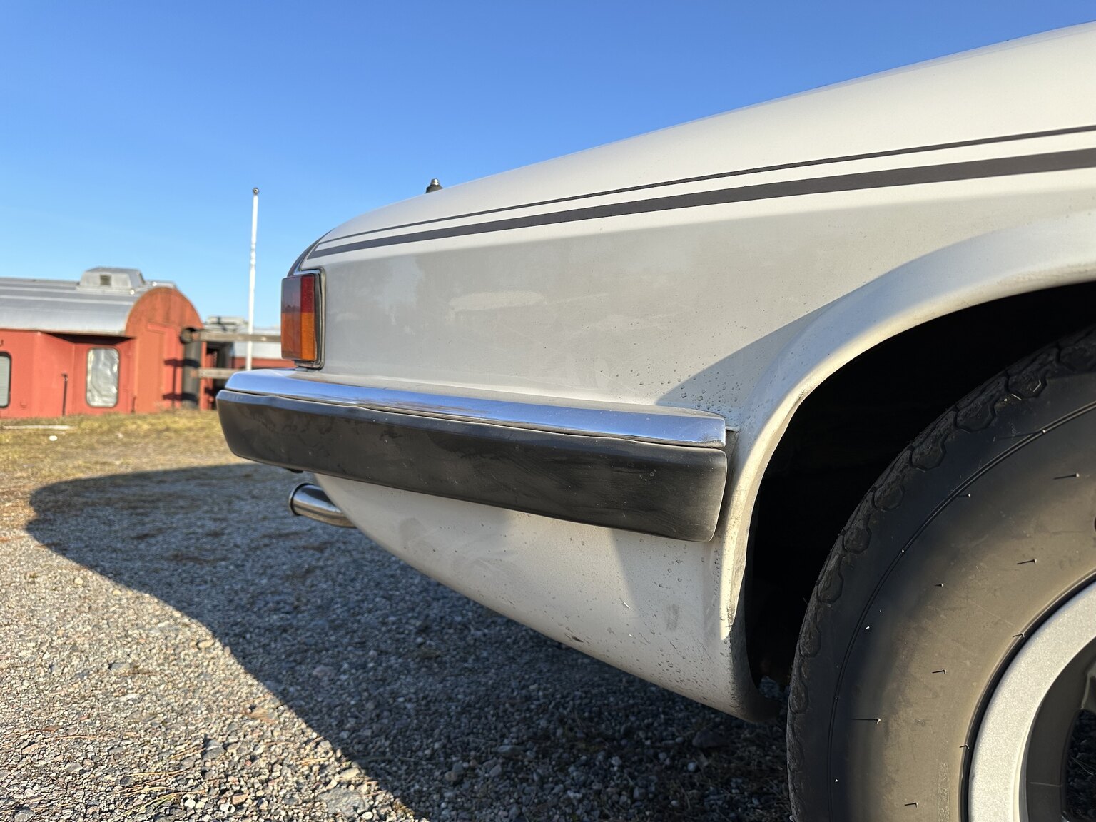 Exteriörbild på 1985 Jaguar XJ-SC