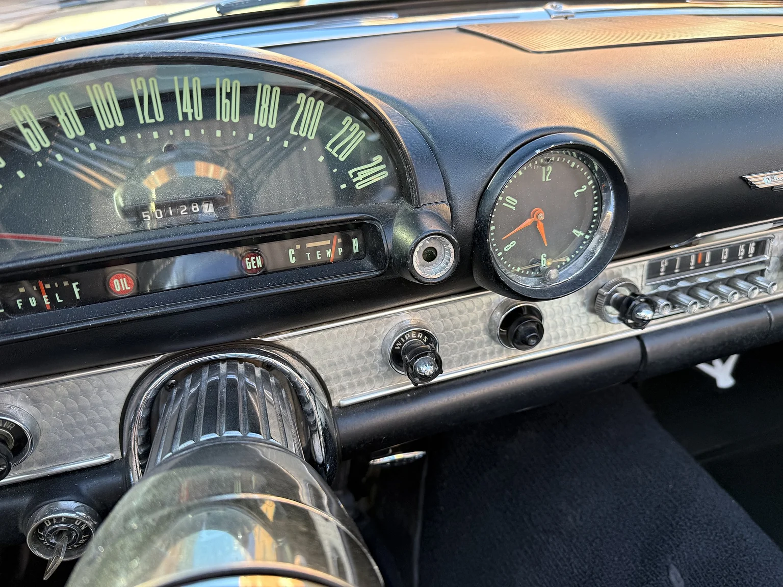 Interiörbild 1955 Ford Thunderbird (19)