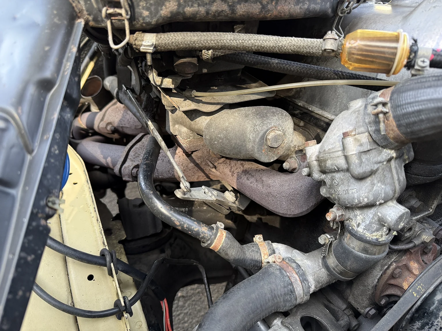 Image of 1974 Mercedes-Benz 230 Automatic mechanics (19)
