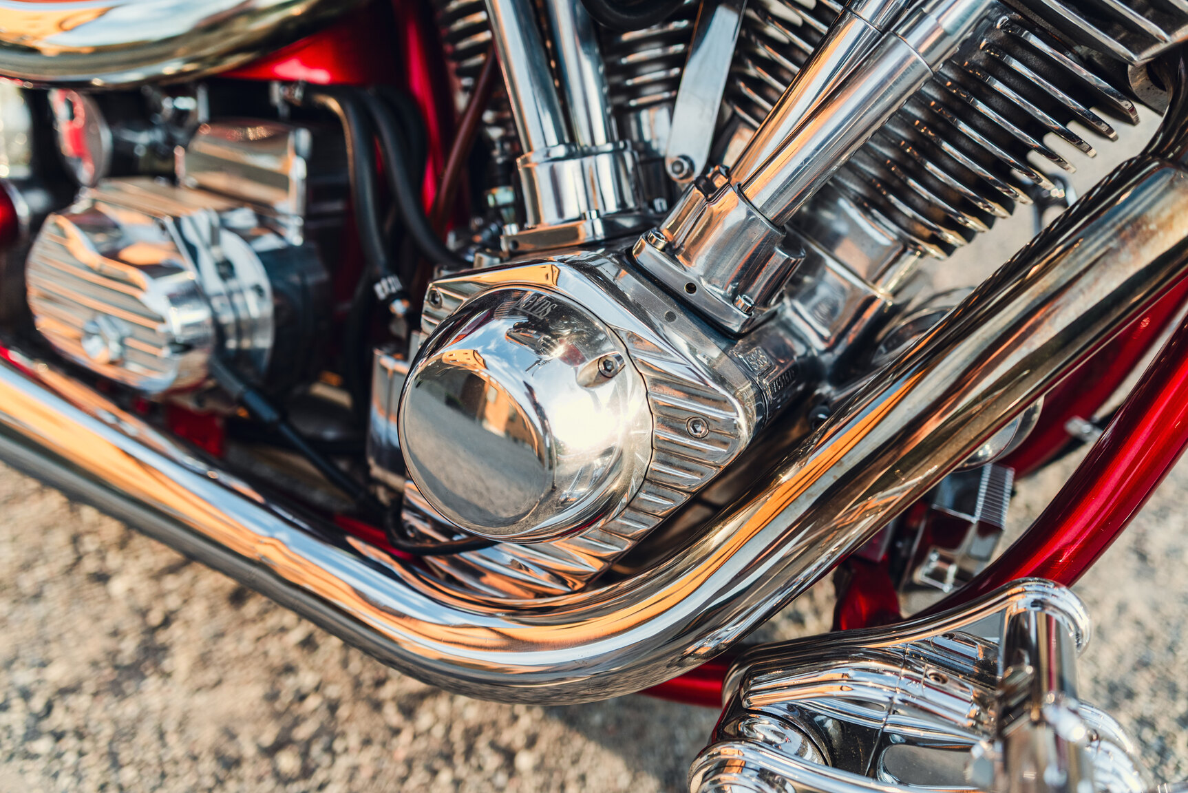 Image of 2001 Unique Custom Cycles Red Inferno mechanics