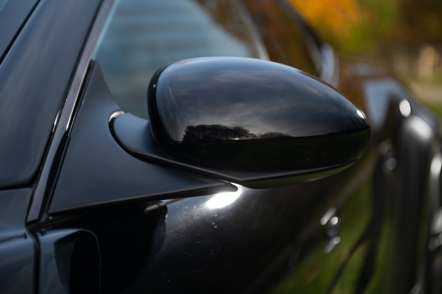 Exteriörbild på 2013 Fisker Karma ES