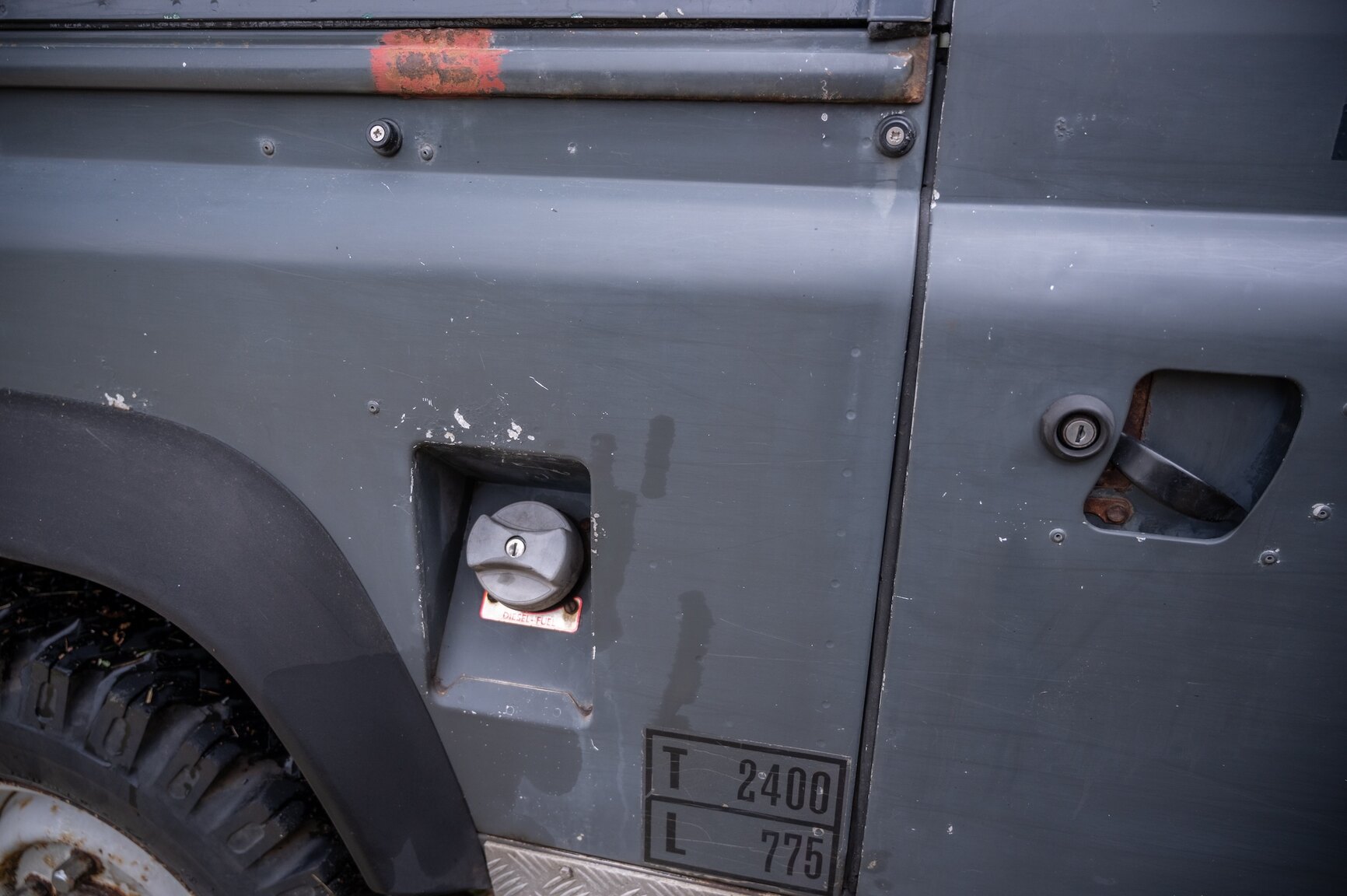 Exterior image of 1986 Land Rover 90 2.5D