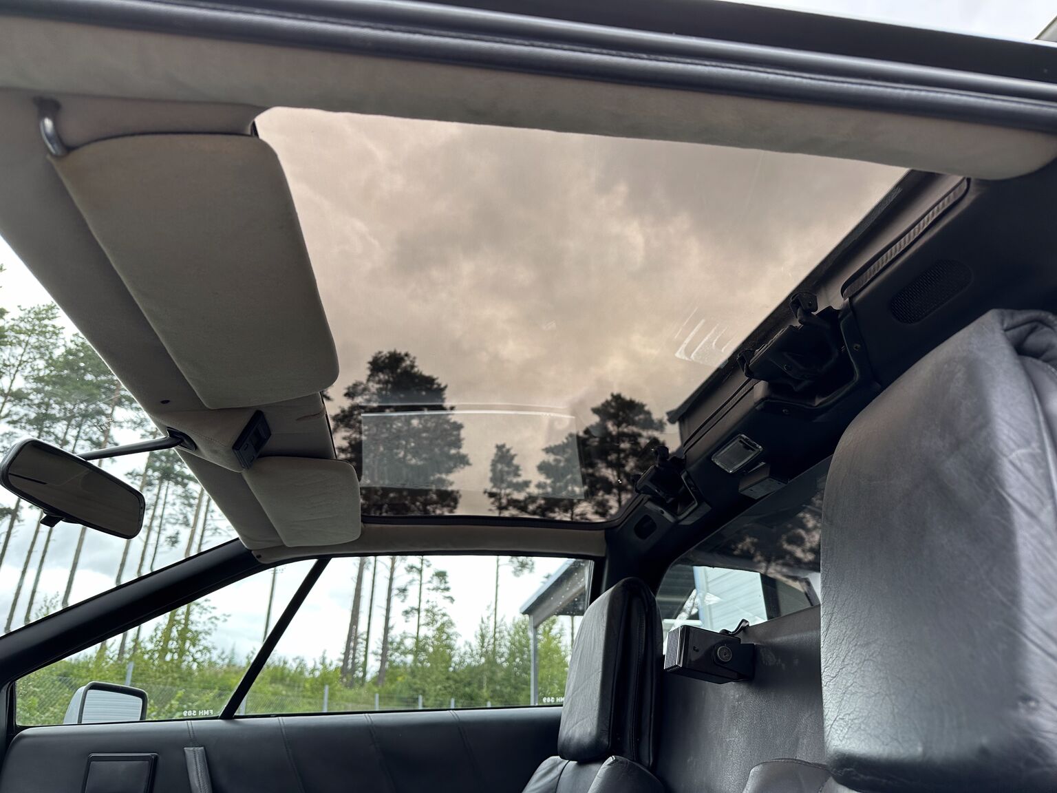 Interior image of 1987 Lotus Esprit S3