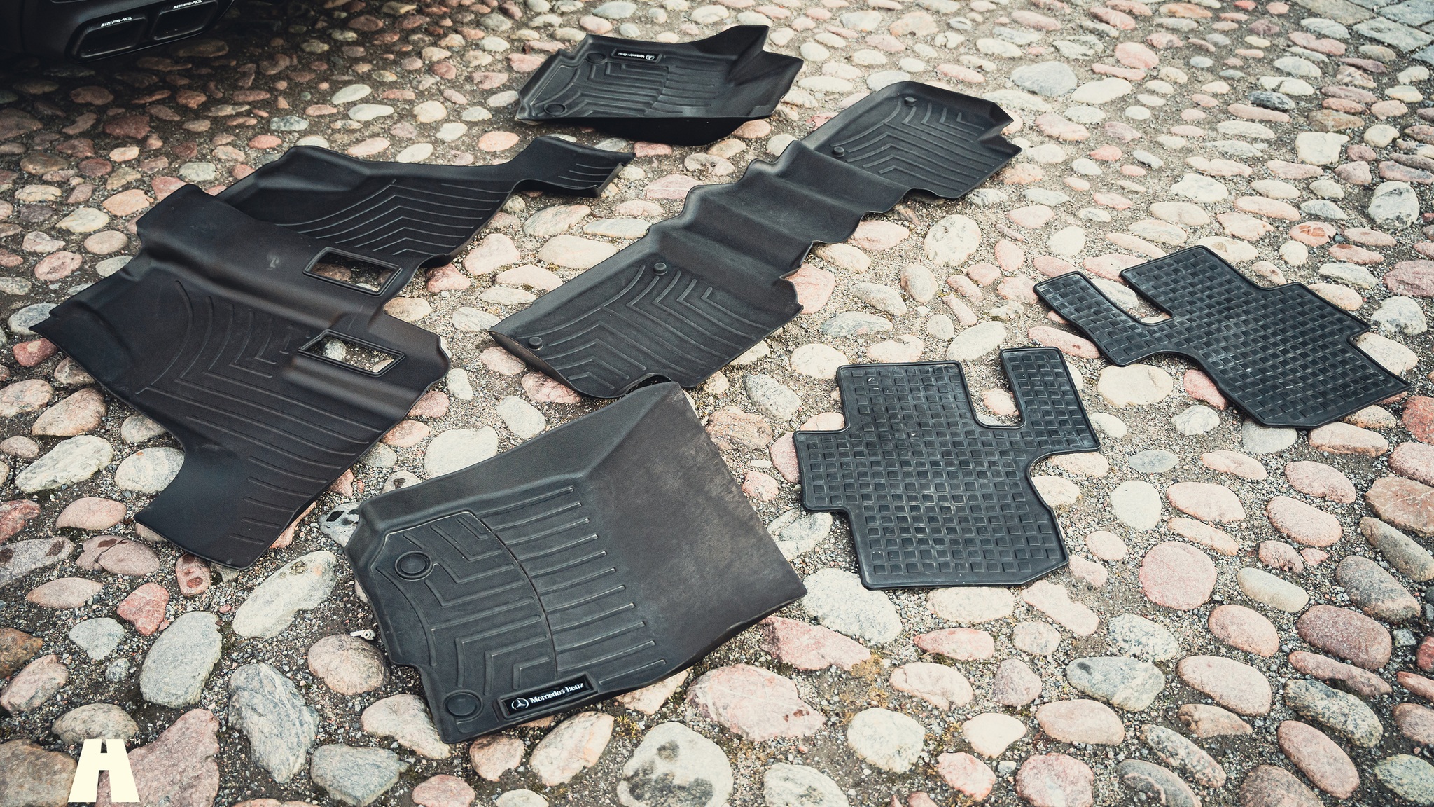 Innenraumfoto von 2017 Mercedes-Benz GLS 63 AMG (107)