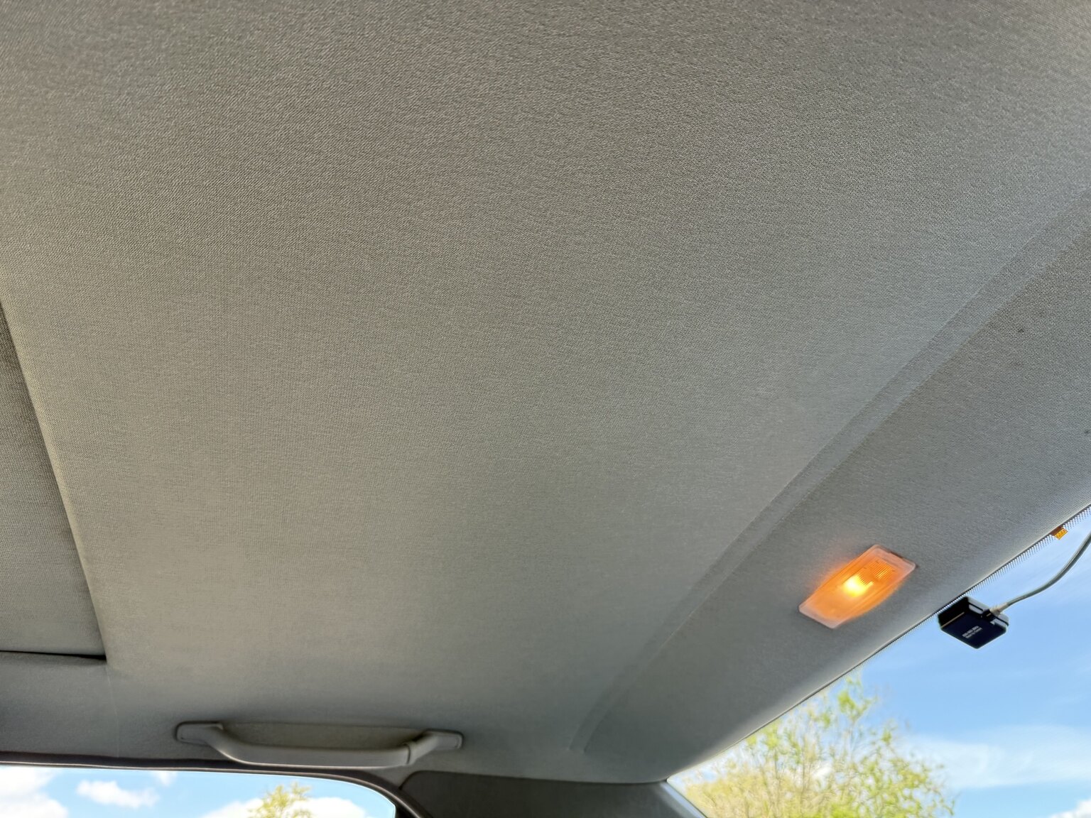 Interior image of 1991 Mercedes-Benz 300 E-24