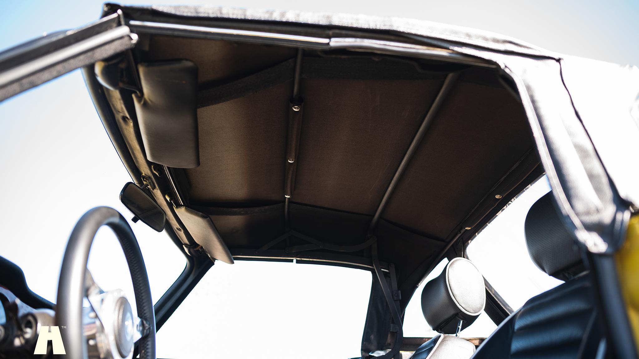 Innenraumfoto von 1974 Triumph TR6 (60)