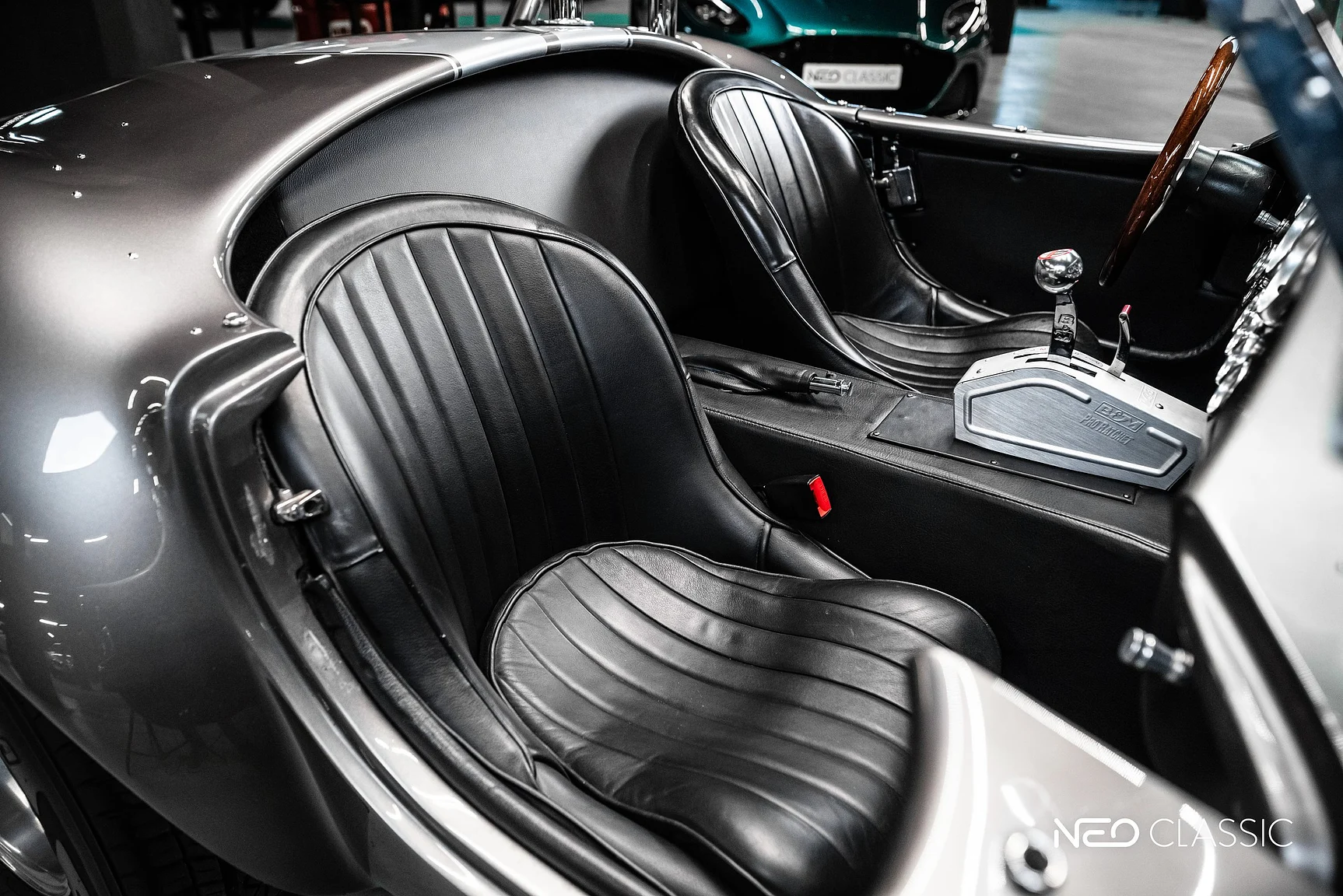 Interiörbild 2018 Superformance Cobra (6)