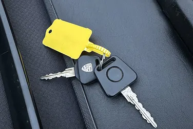 #<Image:0x00007f3ba82f1e18>