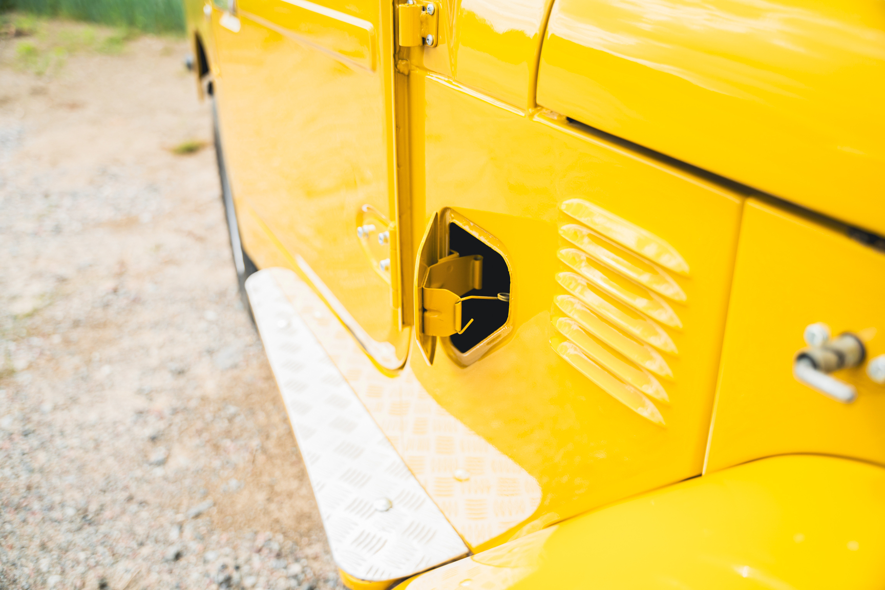 Exterior image of 1976 Toyota Land Cruiser BJ40