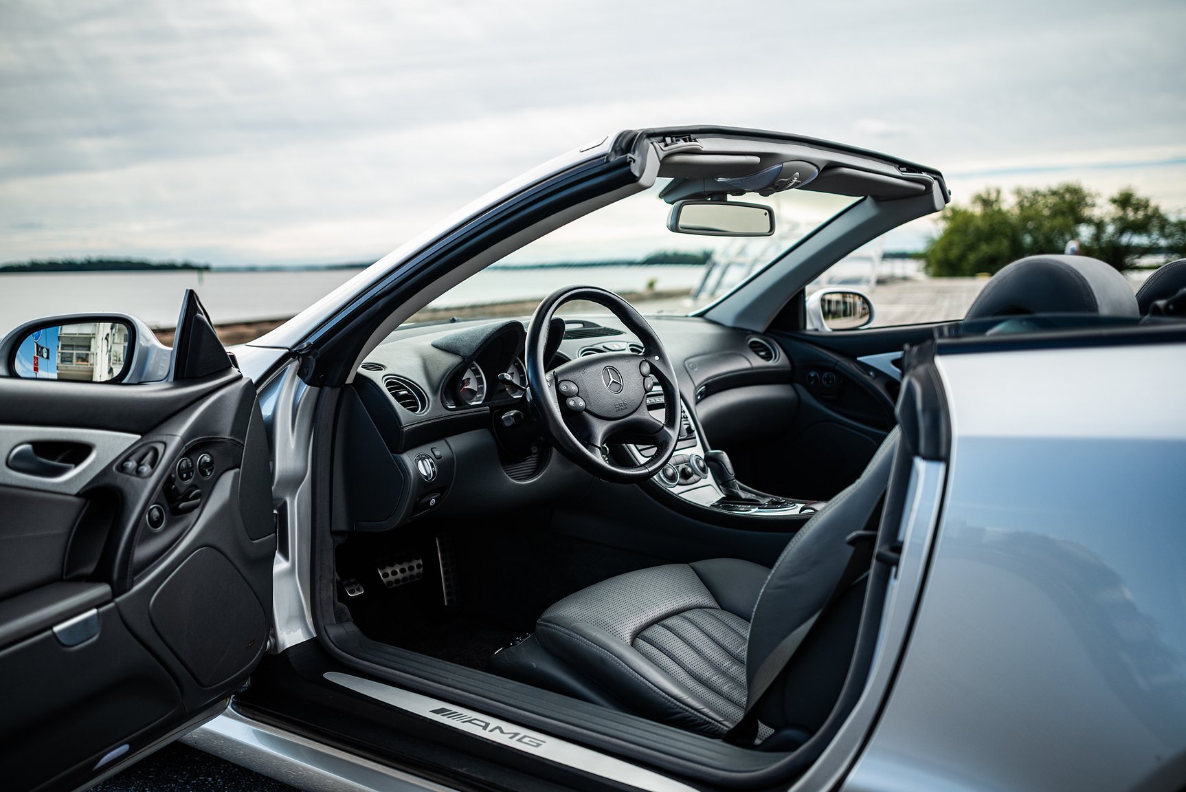 Interior image of 2002 Mercedes SL 55 AMG
