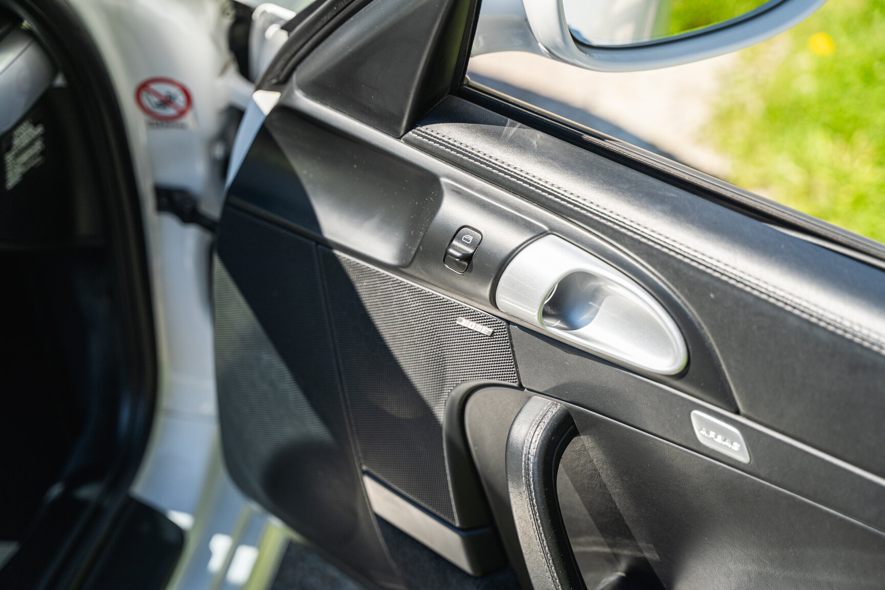 Interiörbild 2008 Porsche 911 Turbo Cabriolet (18)