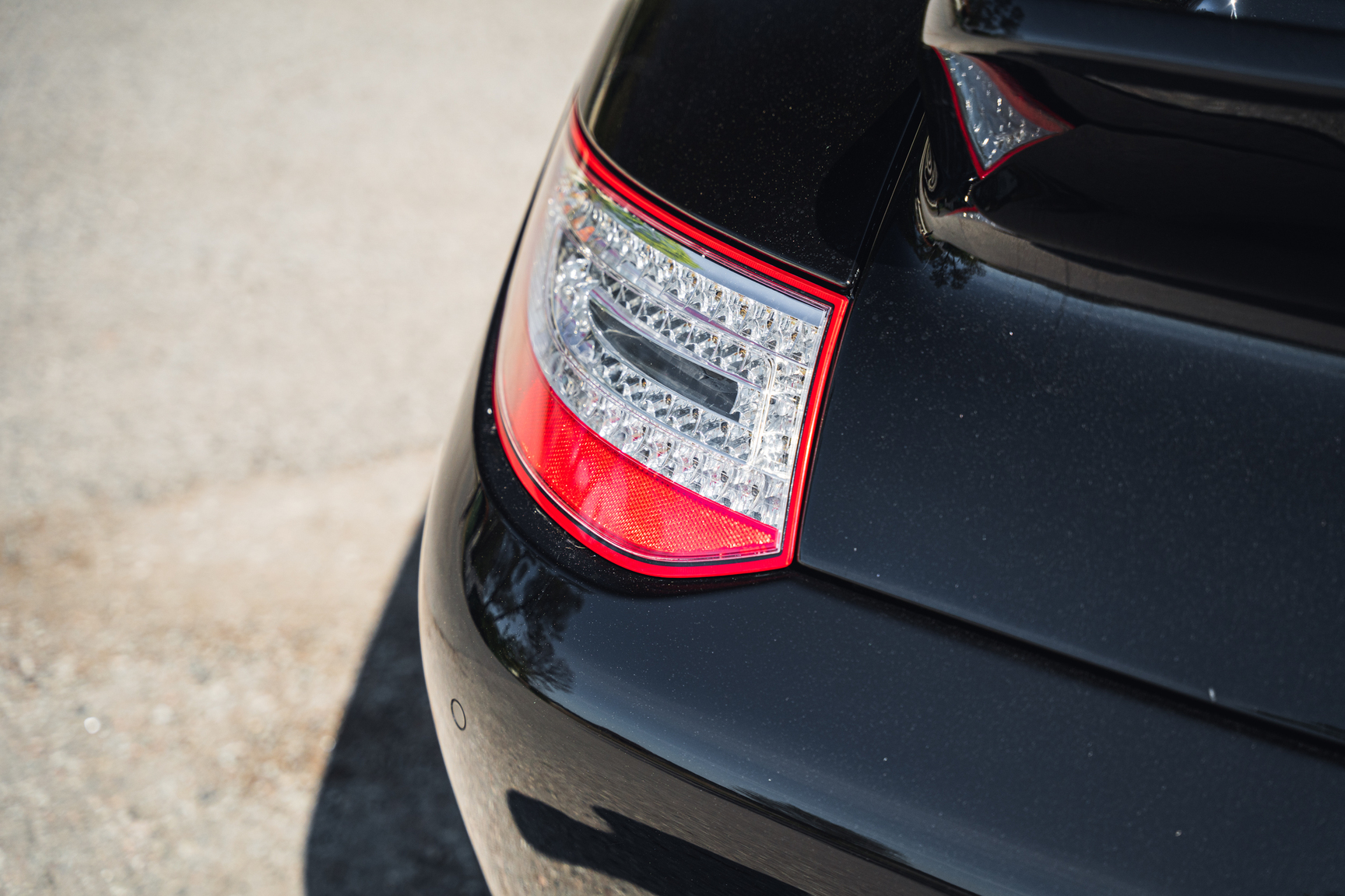 Exteriörbild på 2009 Porsche 997.2 C2S Manuell (32)