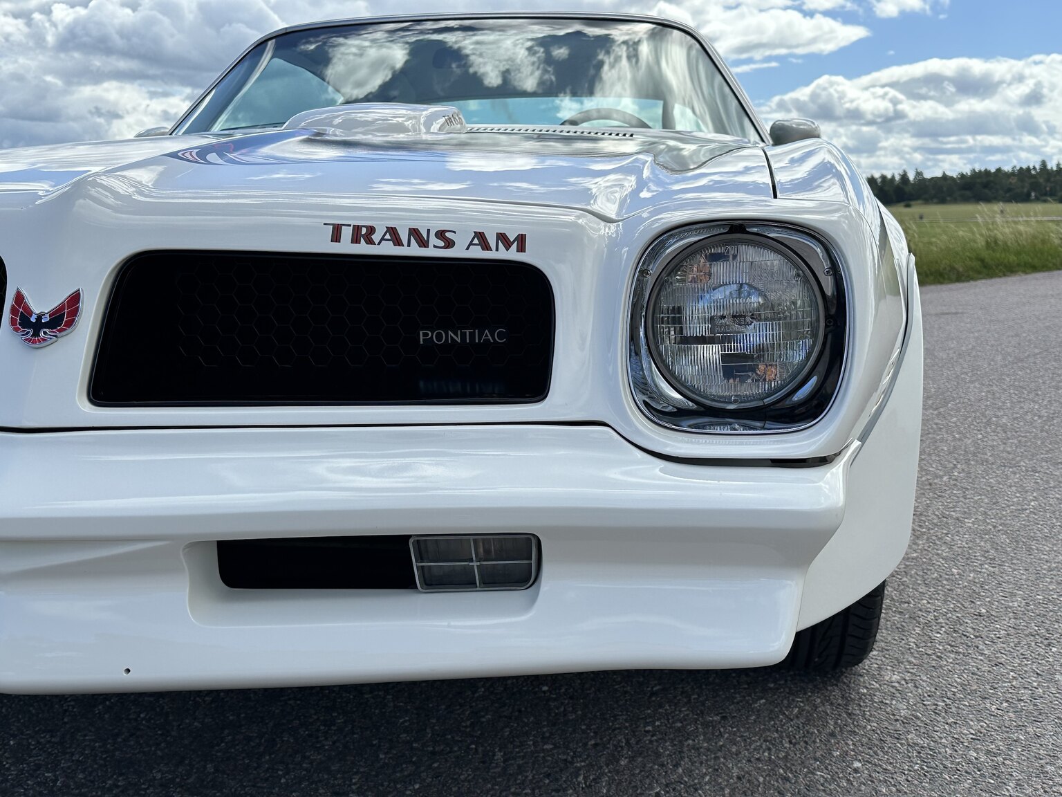 Exteriörbild på 1976 Pontiac Firebird Trans Am